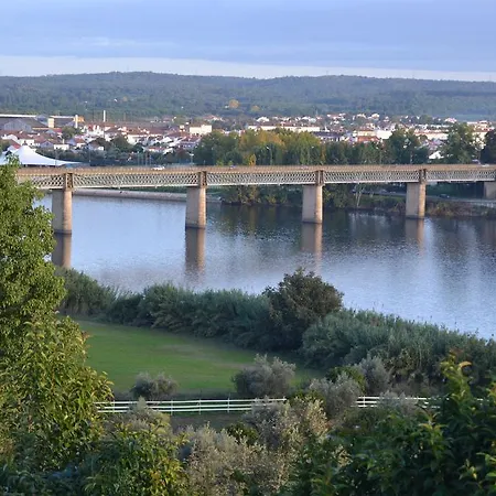 Quinta Do Outeiro Maison d'hôtes *