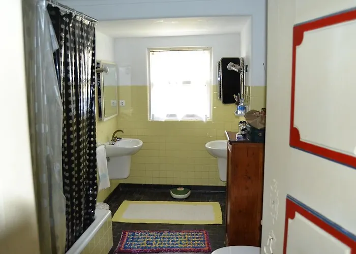 Quinta Do Outeiro * אברנטש