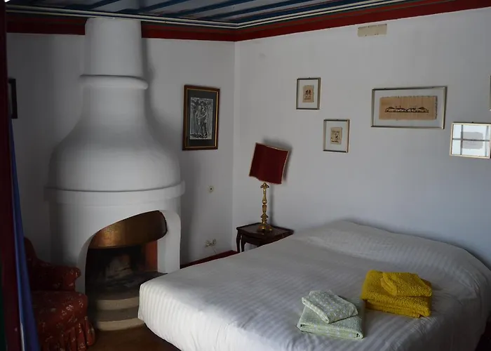 Quinta Do Outeiro בית הארחה