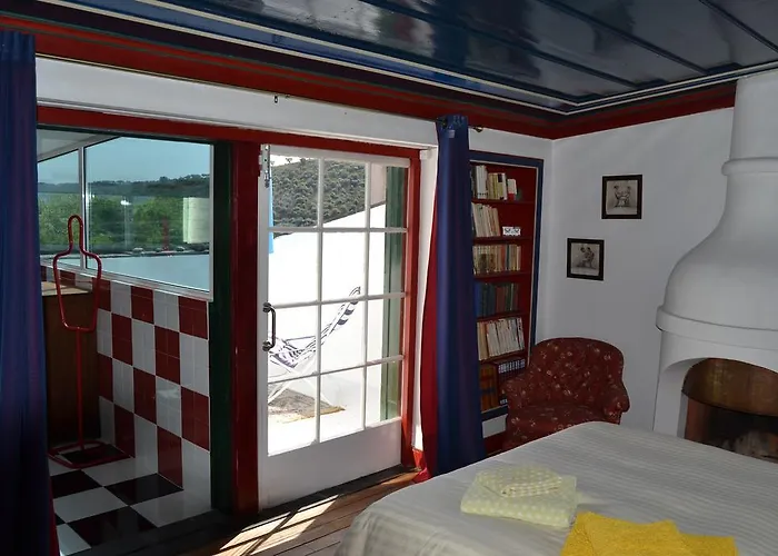 Quinta Do Outeiro בית הארחה